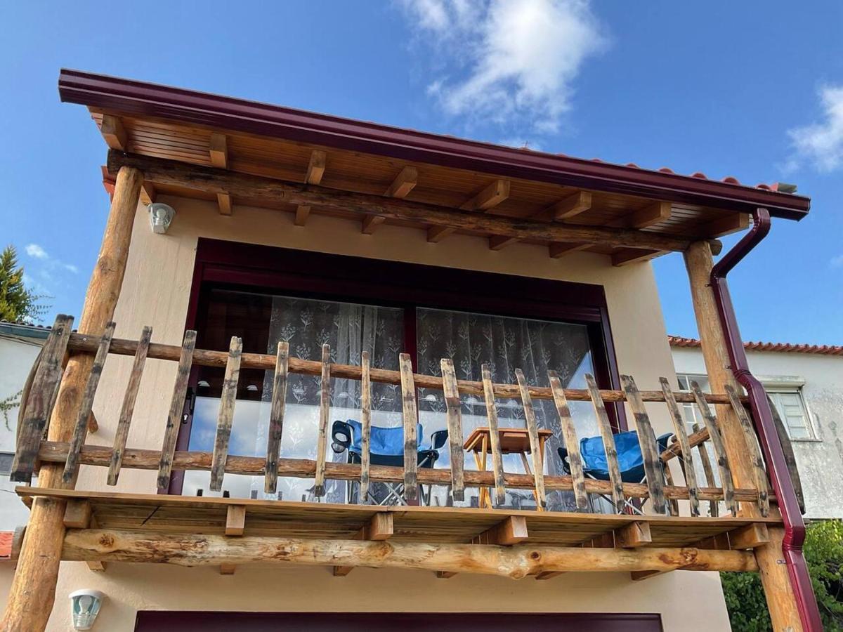 A Pequena Casa Coja Central Portugal Mountains מראה חיצוני תמונה